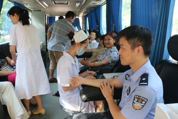 献血危害健康？广州献血屋厂家为您辟谣 02