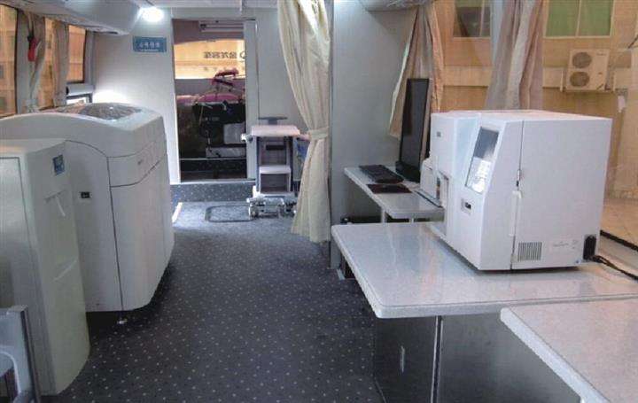 体检车的功能你了解吗？体检车厂家为您详细解答。02